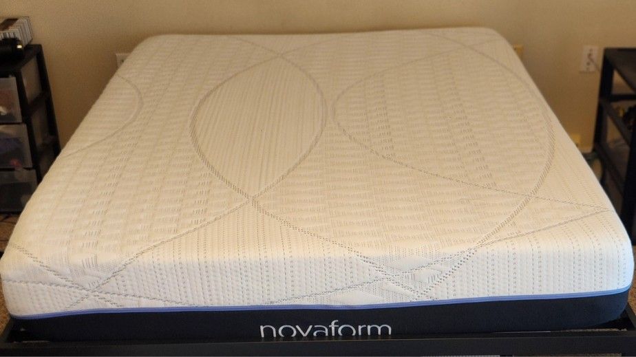  Queen Mattress  & Bedframe