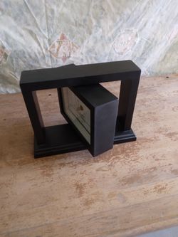 Black Quartz Desk Clock With Picture Frame Thumbnail