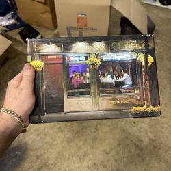 11 All These Prints And Art 