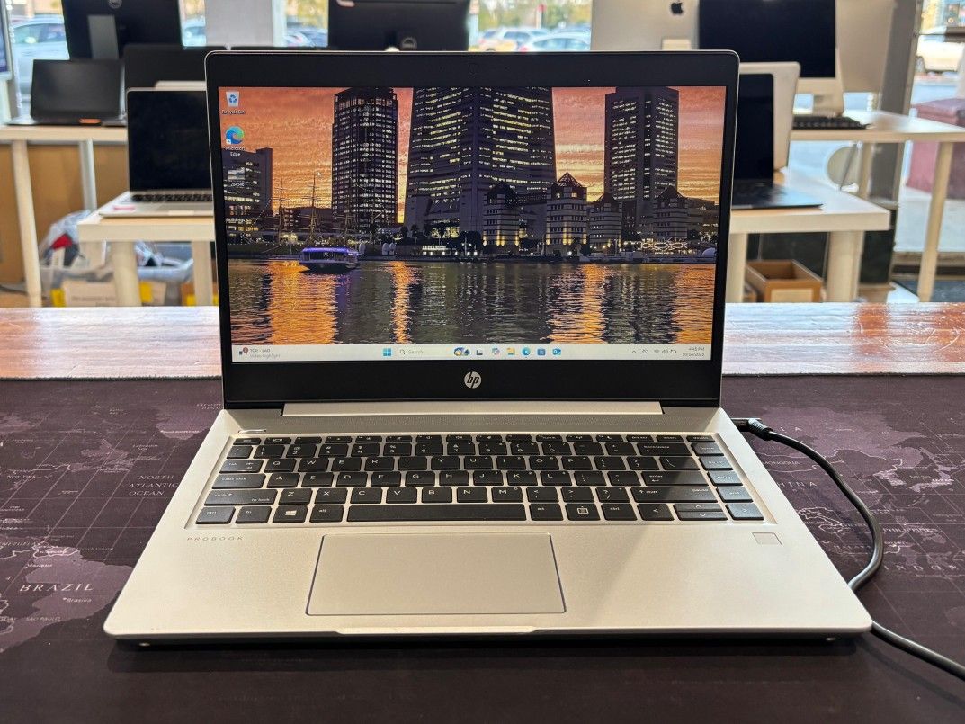 HP PROBOOK 445 G6 14” RYZEN 5 8GB 500GB SSD Radeon Vega 8 Graphics