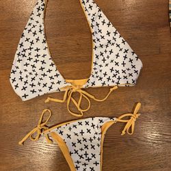 Bathing suits (3) bikinis