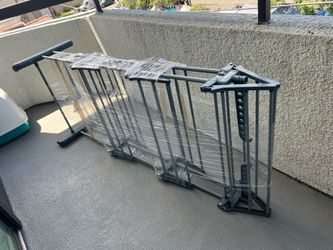Clothes drying rack