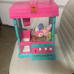 Claw Machine
