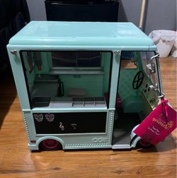 Ice cream truck