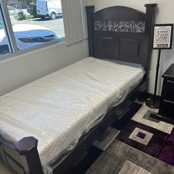 Base De Pino  con Colchones memory foam