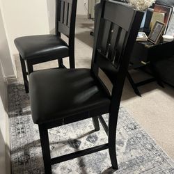 Set Of 4 Black Bistro Style Chairs 