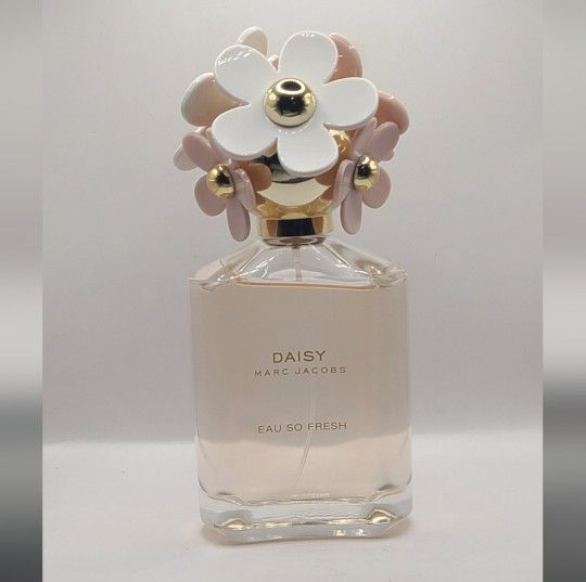 Marc Jacobs Daisy Eau So Fresh Eau de Toilette 4.2 Oz