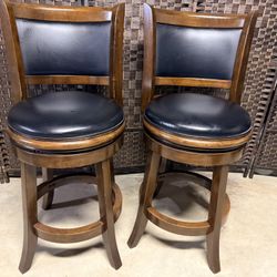 Swivel Bar Stools