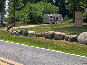 Landscaping rocks