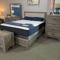 5 pcs Bedroom Set Queen/King Bed Dresser Nightstand mirror and Chest 