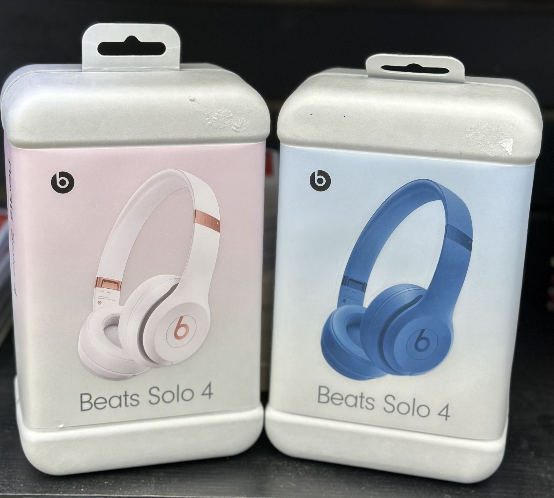 Brand New Beats Solo 4 ⌚️📱📷🔥on Sale 🔥📱📷⌚️
