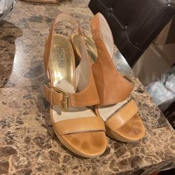 Michael Kors Womens Shoes Size 7