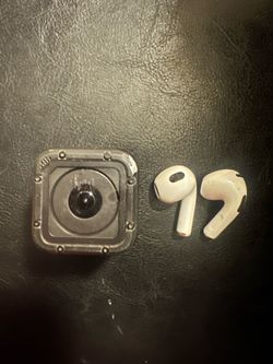 G pro and  AirPods