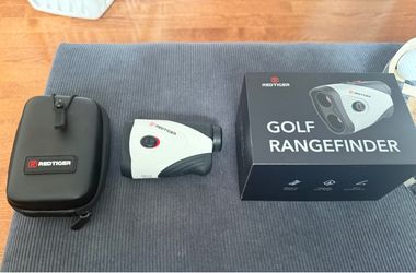 Red Tiger Golf Rangefinder (MINT) *Only used to one 18 hole round*