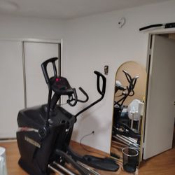 Octane Fitness Q45 Eliptical