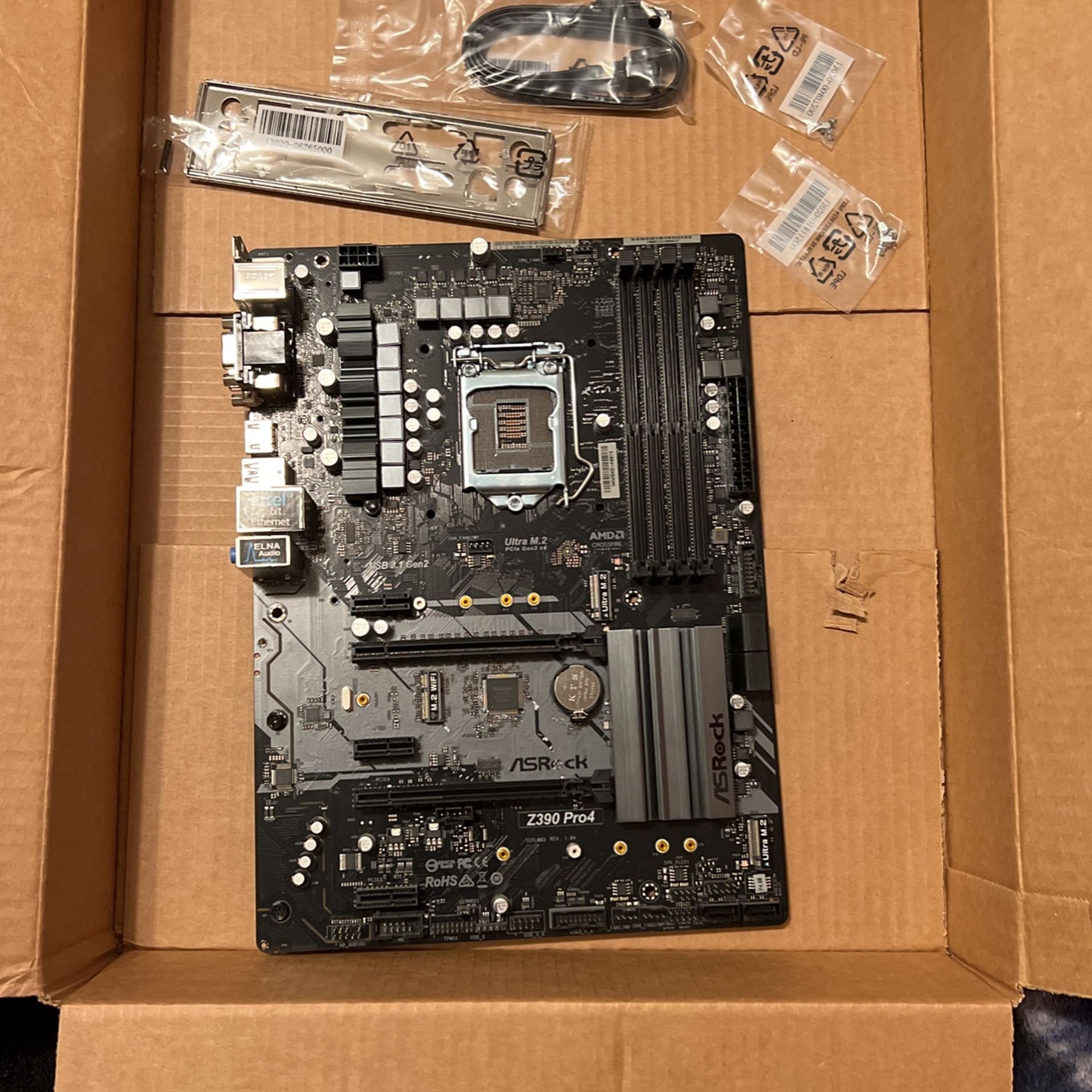 ASROCK Z390 PRO4 Motherboard
