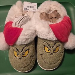 Grinch slippers size 10 women