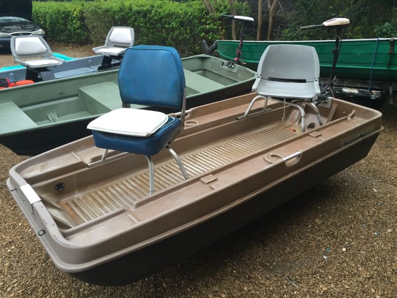 Damn nice uncle buck pond prowler with motor !!!!!!!!!!!! for Sale in  Dallas, TX - OfferUp