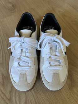 PUMA Kids Palermo (Big Kid) Size 5 - White/Vapor Gray/Gum