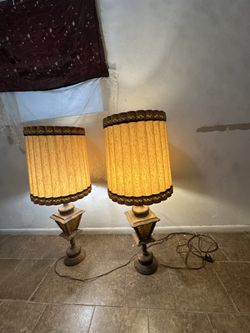 Vintage velvet lamps