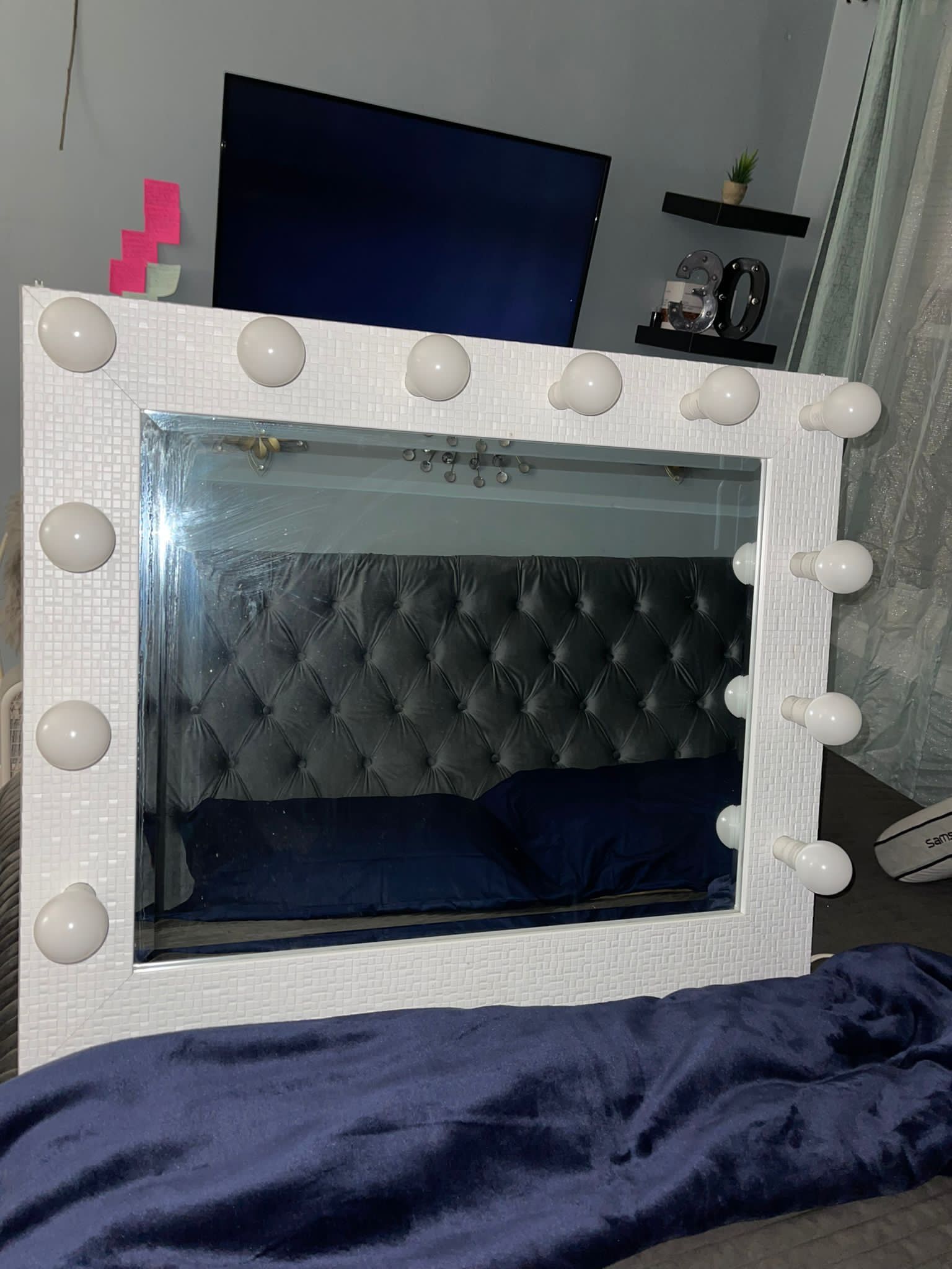 32" Hollywood Vanity Makeup Mirror With LED Lights, White