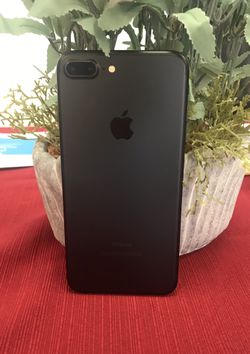 iPhone 7 Plus 32GB unlocked excellent condition