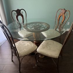 Dinning Table