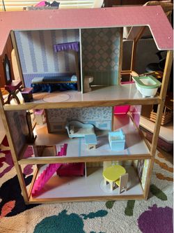 Kid craft wooden Barbie house