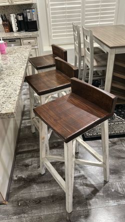 Bar chairs