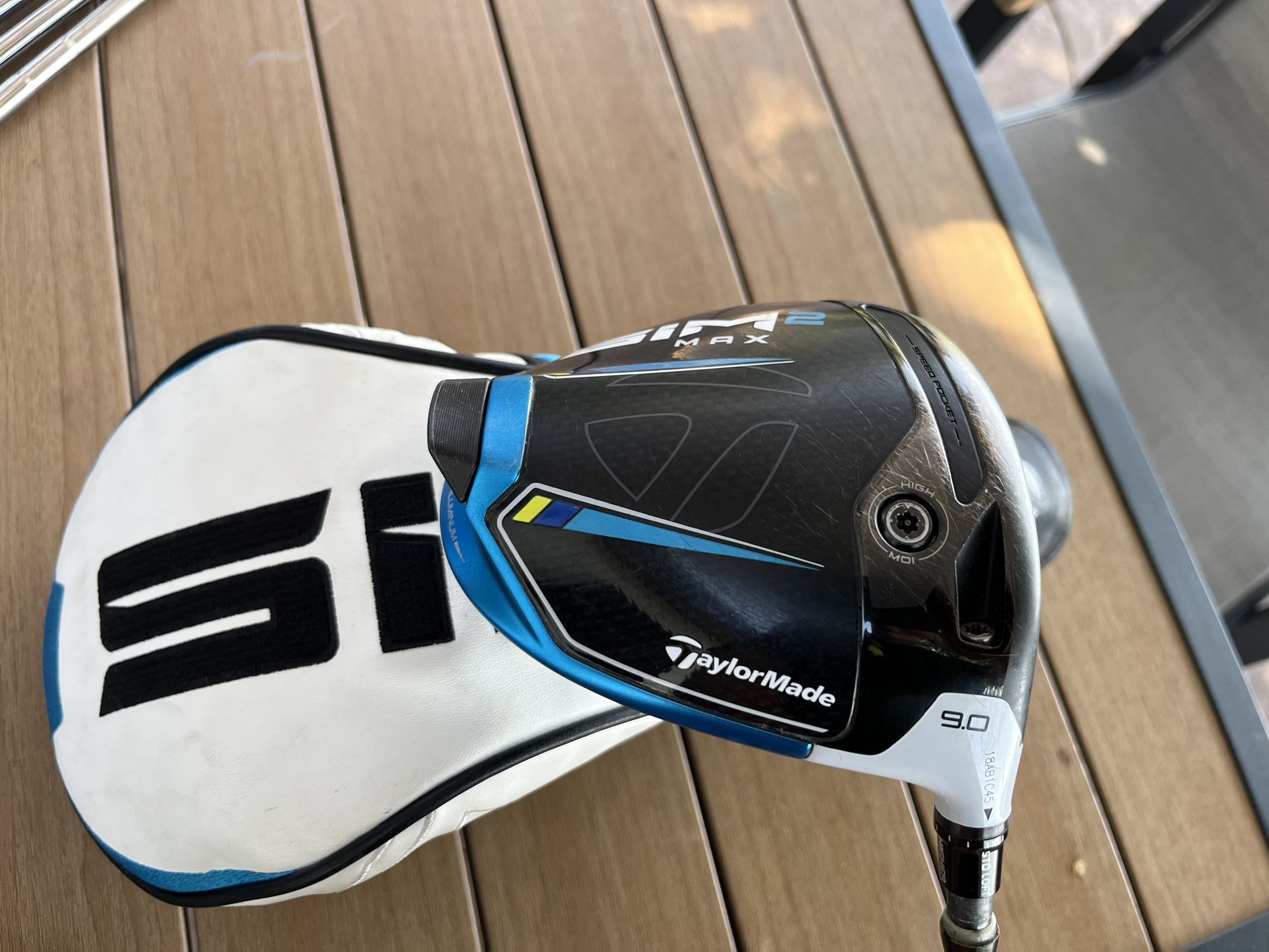Taylor Made SIM 2 Max Driver/9° Even Flow Riptide/stiff flex 60 g $220