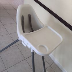 high chair 