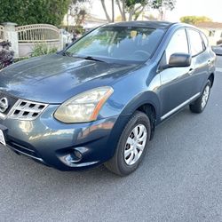 2014 Nissan Rogue Select