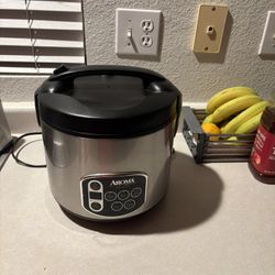 Aroma Rice Cooker/Slow Cooker/Food Steamer 