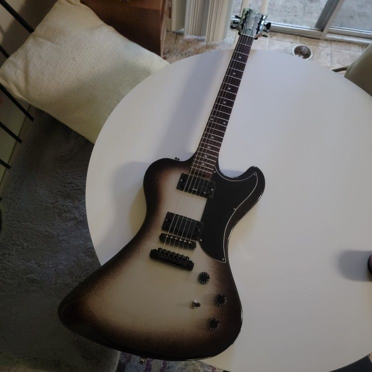 (Not) Gibson RD-style Guitar 