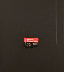 SanDisk Extreme PRO microSDXC UHS-I Memory Card 512 GB + Adapter & RescuePRO Deluxe (for Smartphones, Action Cameras or Drones, A2, Class 10, V30, U3,