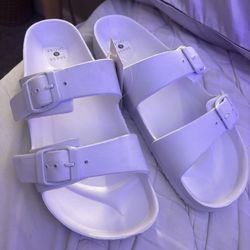 women’s sandals