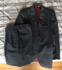Men’s suit