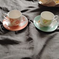 Tea cups