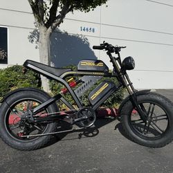 BRAND NEW ELECTRIC MOTOR BIKE