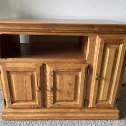 Oak Entertainment System