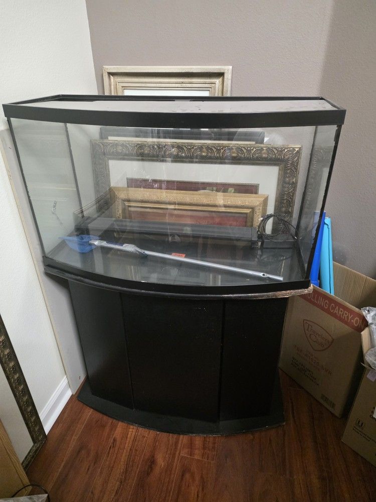 45 Gallon Fish Tank w/ New Pump/Stand/Accessories