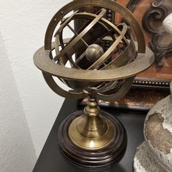 Metal Globe Thing 