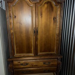 Armoire
