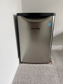 Danby 2.6 cu. ft. Refrigerator