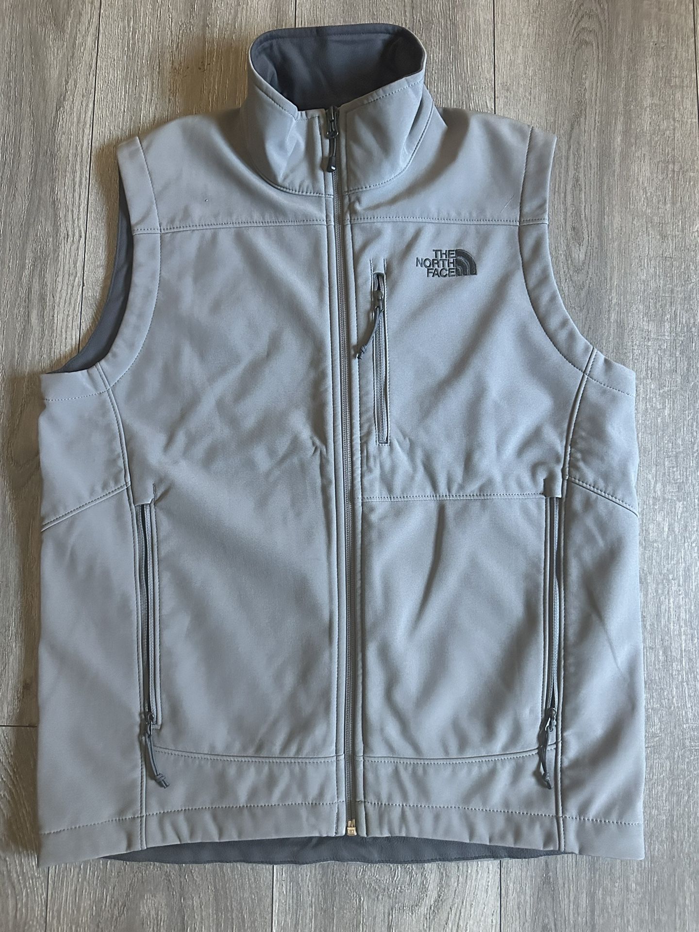 Men’s North Face Vest