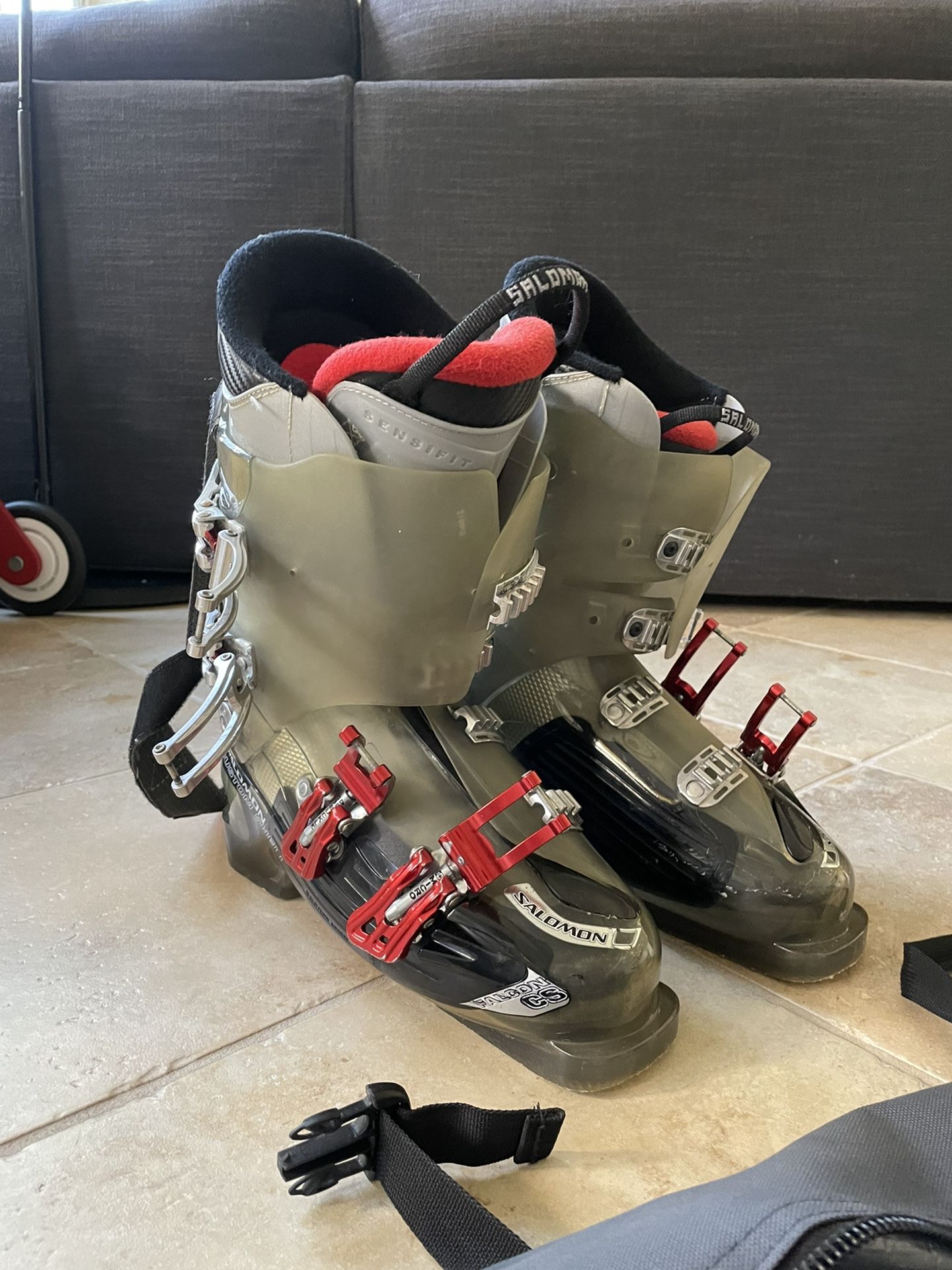 Salomon Ski Boots 