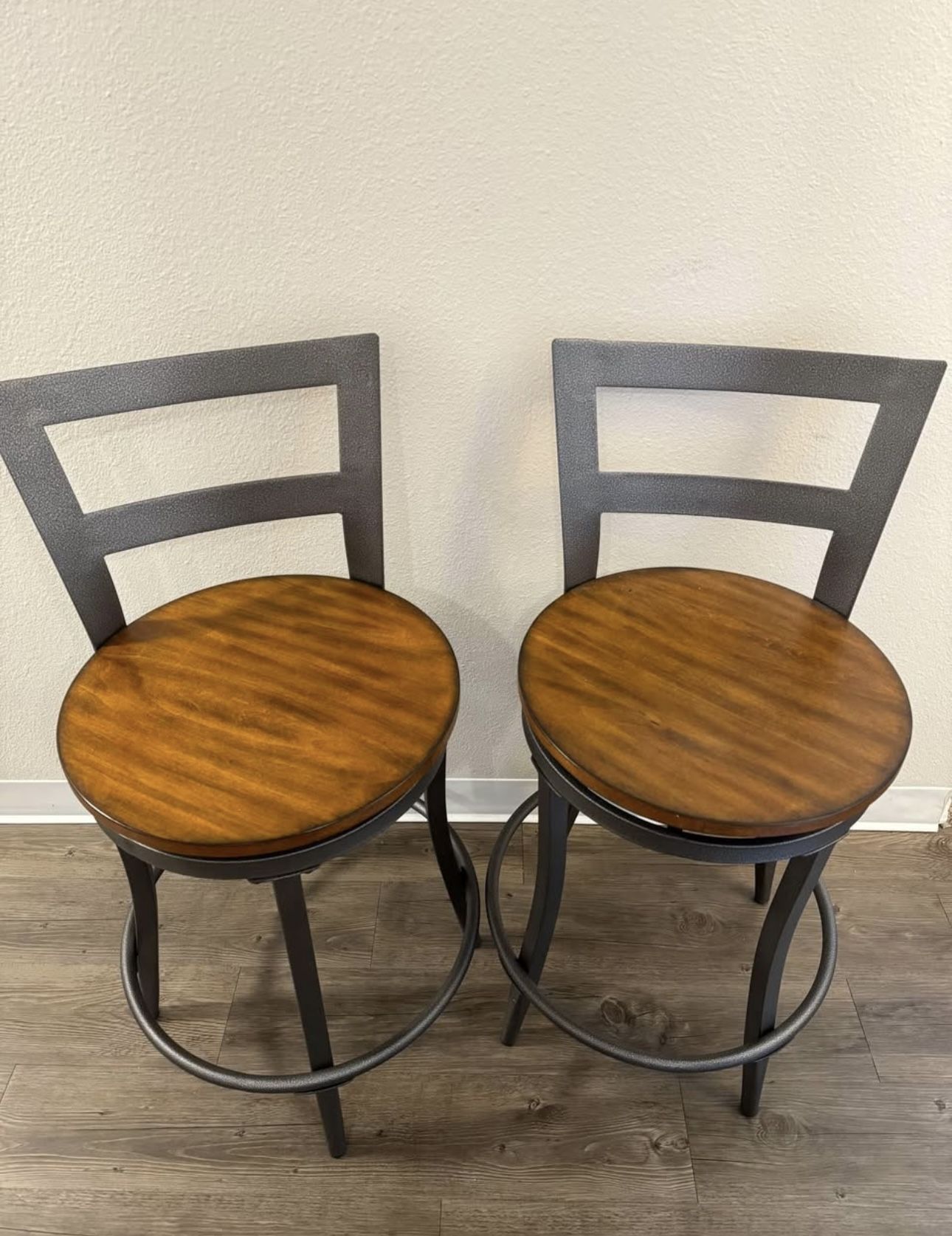 Bar Stools- MOVING NEED GONE ASAP