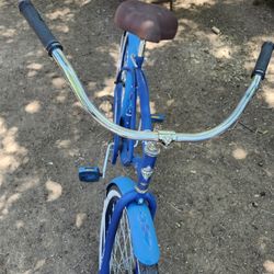 BEACH CROZER 26INCH SINGL VERY GOOD TIRES AND NEW TUBES EVERYTHING IS GOOD CONDITION 