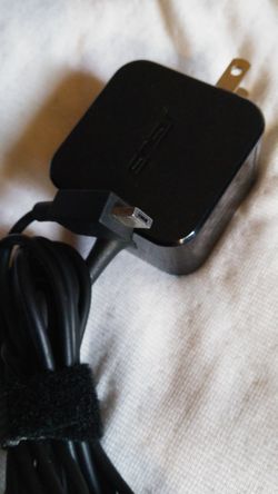 ASUS AC ADAPTER GENUINE 15V - 1.6A