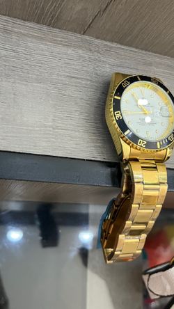 Luxury watch $160